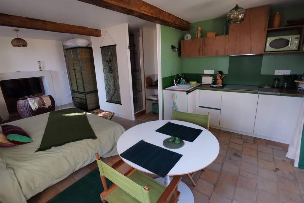 Amalouyse Studio De Charme Au Coeur Des Chateaux De Loire Montlouis-sur-Loire Luaran gambar