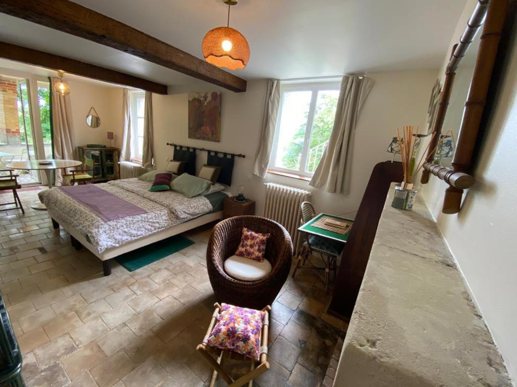 Amalouyse Studio De Charme Au Coeur Des Chateaux De Loire Montlouis-sur-Loire Luaran gambar